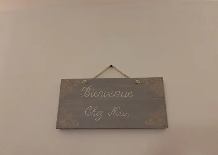 D'hote לינה וארוחת בוקר 3*